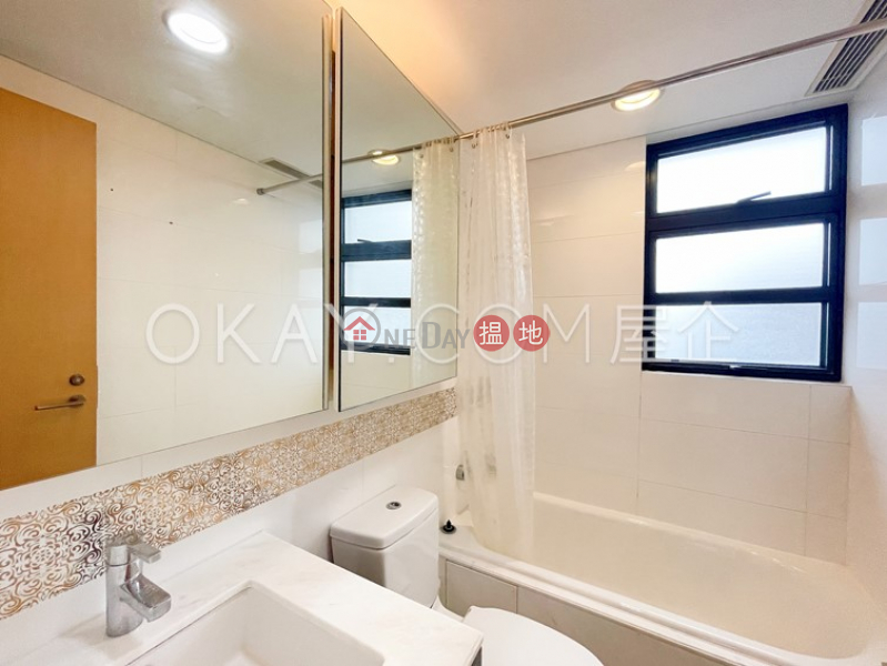 HK$ 40,000/ month The Babington, Western District, Luxurious 2 bedroom with balcony | Rental