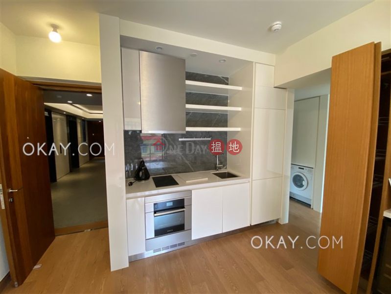 Charming 2 bedroom with balcony | Rental, Resiglow Resiglow Rental Listings | Wan Chai District (OKAY-R323138)