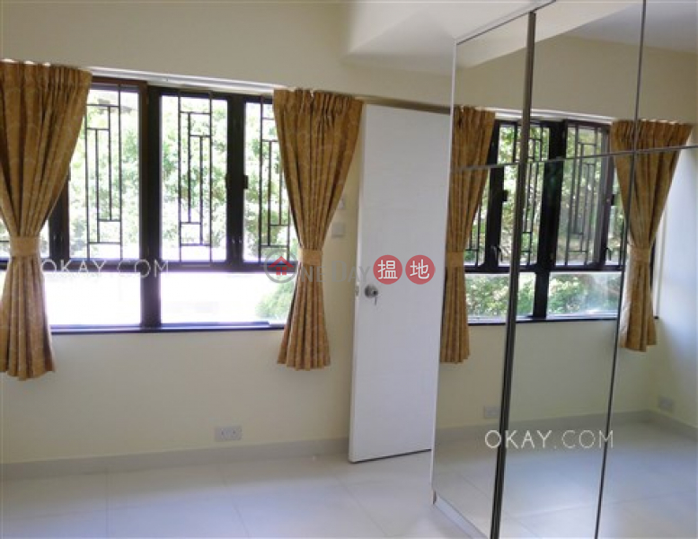 HK$ 23.8M, Gardenview Heights, Wan Chai District Nicely kept 3 bedroom with parking | For Sale