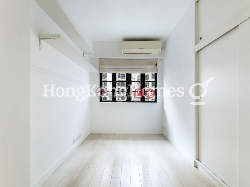 3 Bedroom Family Unit for Rent at La Vogue Court, 29 Village Road | Wan Chai District | Hong Kong | Rental | HK$ 52,000/ month