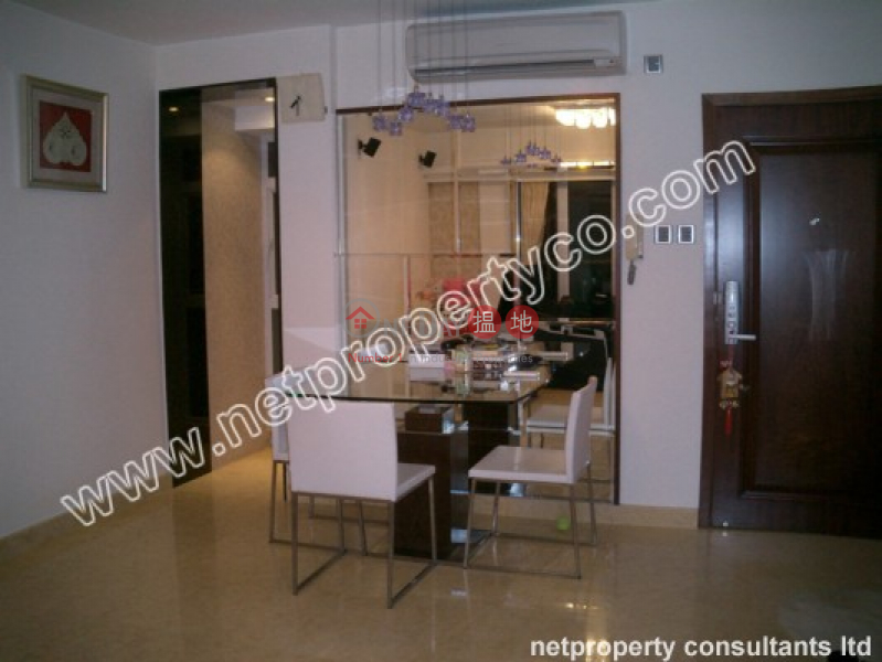 Property Search Hong Kong | OneDay | Residential | Rental Listings, A spacious 2 bedrooms apartment in Mid-Level East