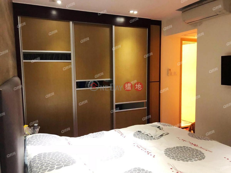 Property Search Hong Kong | OneDay | Residential Sales Listings | Tower 8 Island Resort | 3 bedroom High Floor Flat for Sale