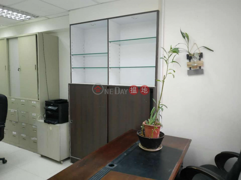 Include all desks and chairs, Po Hong Centre 寳康中心 Rental Listings | Kwun Tong District (46115-7976817141)