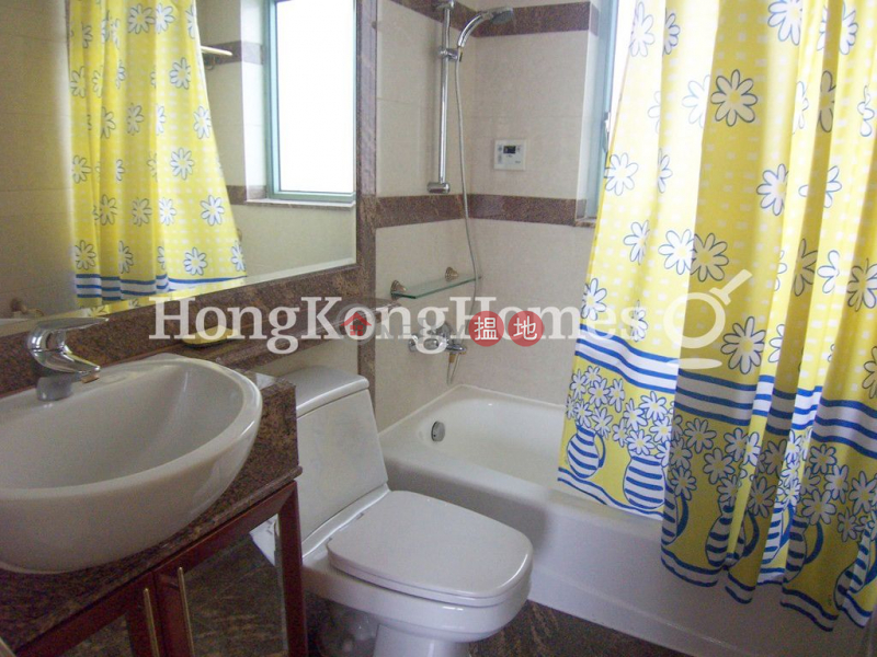 Property Search Hong Kong | OneDay | Residential, Rental Listings | 3 Bedroom Family Unit for Rent at Tower 1 The Victoria Towers