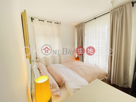 Generous 2 bedroom in Pokfulam | Rental, Pokfulam Gardens Block 2 薄扶林花園 2座 | Western District (OKAY-R729952)_0