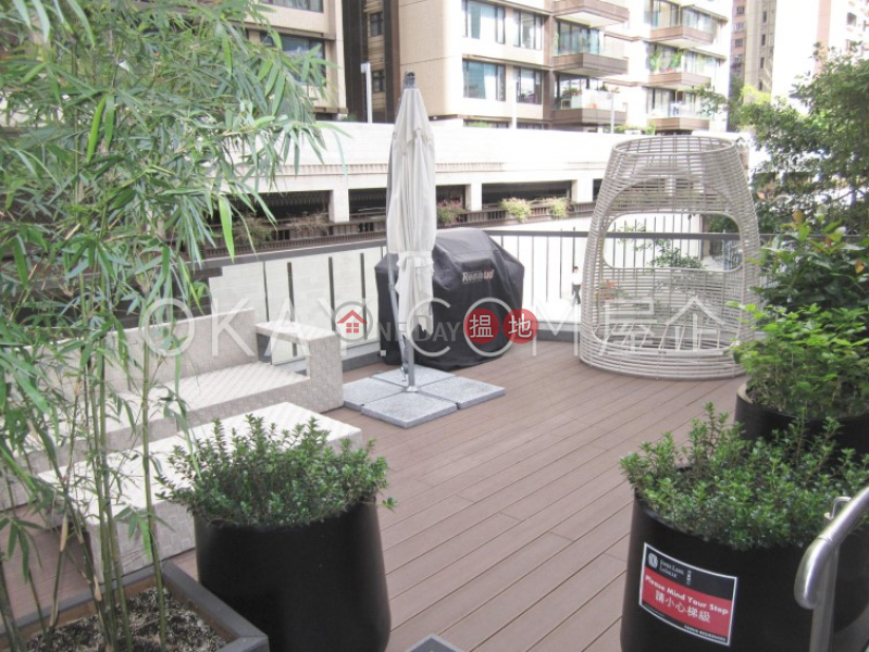 Property Search Hong Kong | OneDay | Residential | Rental Listings, Intimate 1 bedroom on high floor with balcony | Rental
