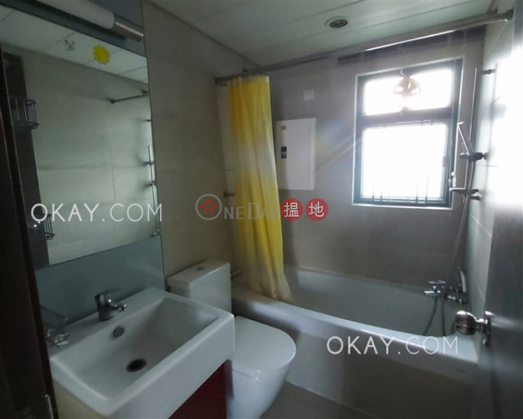 Charming 3 bedroom with balcony | For Sale | Tower 5 Grand Promenade 嘉亨灣 5座 Sales Listings