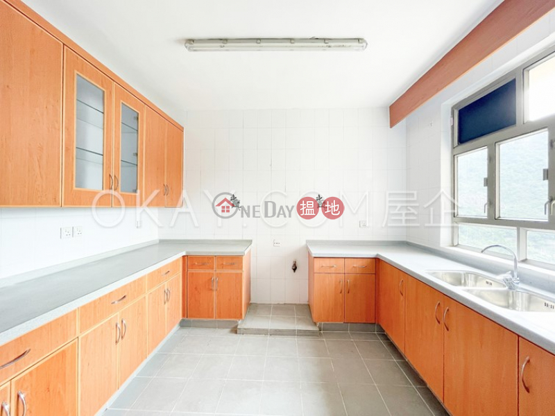 HK$ 60,200/ month 111 Mount Butler Road Block C-D Wan Chai District, Rare 3 bedroom with balcony & parking | Rental