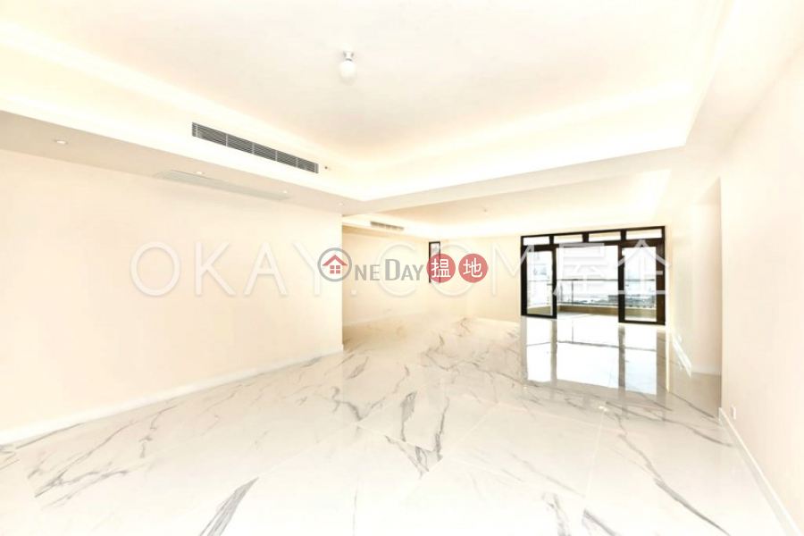 Gorgeous 5 bedroom with balcony & parking | Rental | Trafalgar Court 大寶閣 Rental Listings