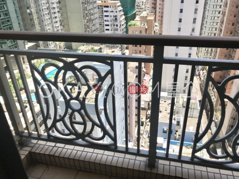 HK$ 25,000/ month The Merton, Western District Tasteful 1 bedroom with sea views & balcony | Rental