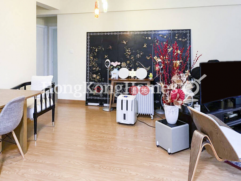 Property Search Hong Kong | OneDay | Residential Sales Listings 3 Bedroom Family Unit at Dragon Court | For Sale