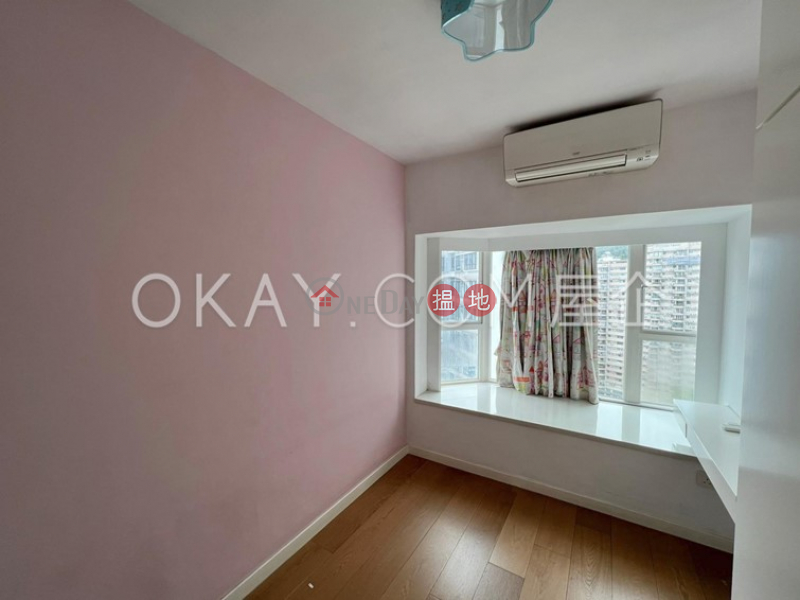 Charming 3 bedroom on high floor with parking | For Sale | Flourish Court 殷榮閣 Sales Listings