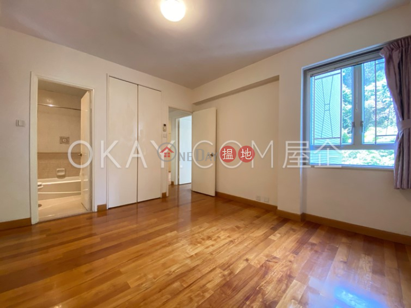 Efficient 3 bedroom with balcony & parking | For Sale | Greenville Gardens 嘉苑 Sales Listings