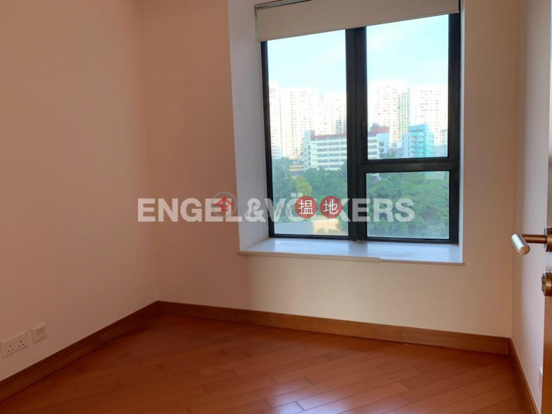 HK$ 68,800/ month Phase 4 Bel-Air On The Peak Residence Bel-Air Southern District, 3 Bedroom Family Flat for Rent in Cyberport