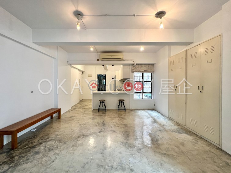 1房1廁紫蘭樓出租單位39-43山市街 | 西區香港-出租|HK$ 32,000/ 月