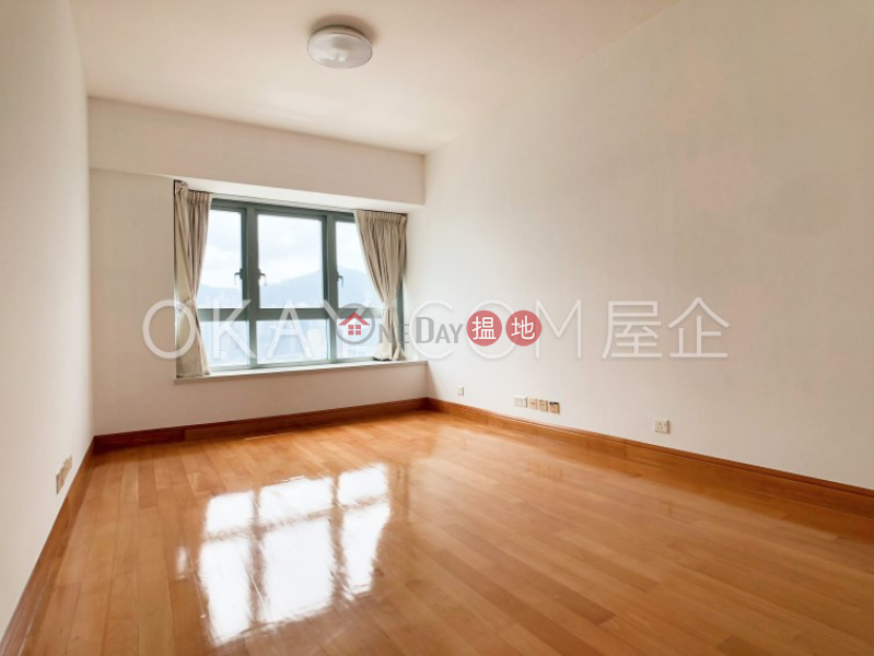 HK$ 68,000/ month, The Harbourside Tower 2, Yau Tsim Mong | Unique 3 bedroom with parking | Rental