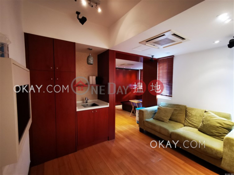 Generous 1 bedroom in Central | Rental, Sunwise Building 新威大廈 | Central District (OKAY-R292840)_0