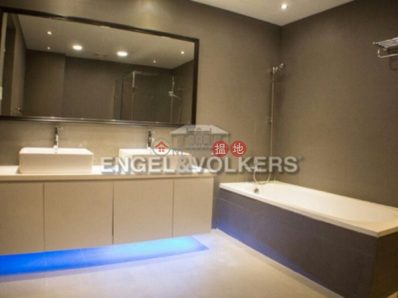 Property Search Hong Kong | OneDay | Residential Rental Listings | 4 Bedroom Luxury Flat for Rent in Nam Pin Wai