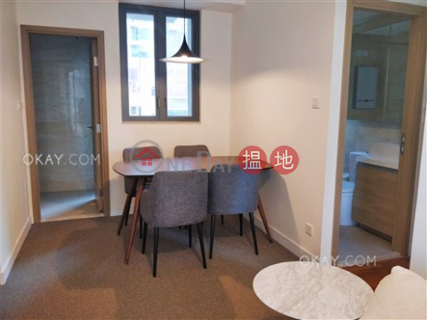 Lovely 2 bedroom with balcony | Rental, 18 Catchick Street 吉席街18號 | Western District (OKAY-R294105)_0