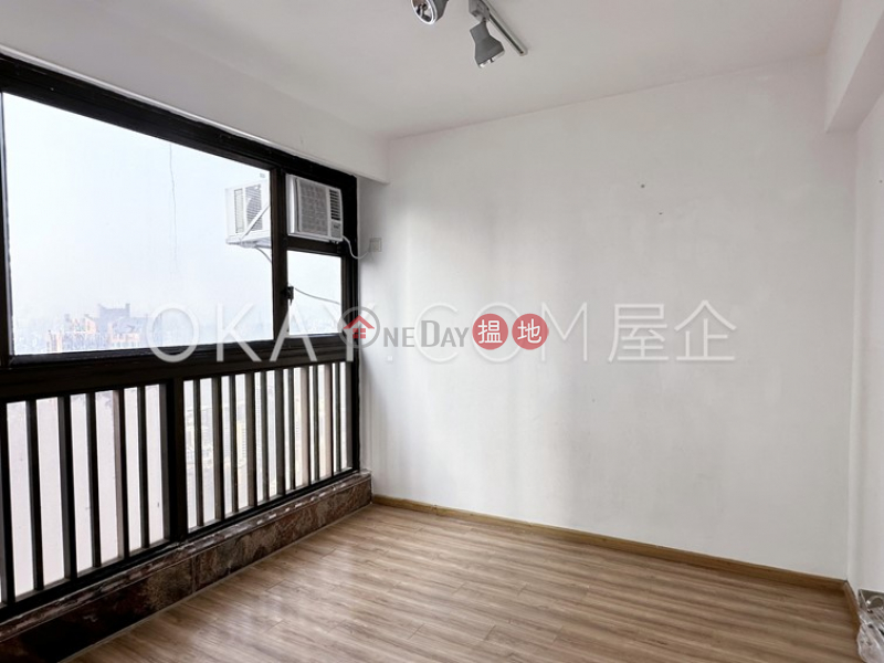 Gorgeous 3 bedroom on high floor with parking | For Sale | Maiden Court 萬德閣 Sales Listings