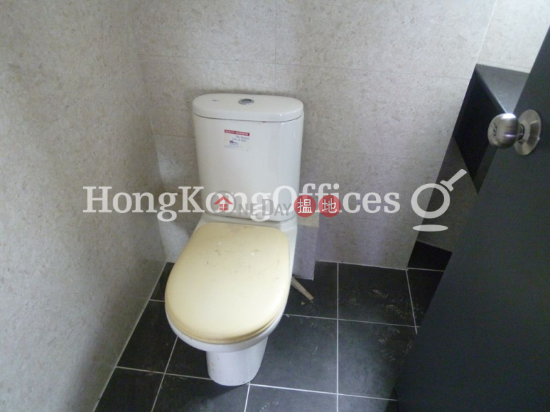 Office Unit for Rent at Golden Dragon Centre | Golden Dragon Centre 金龍中心 Rental Listings