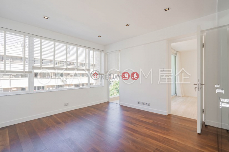 HK$ 38.8M, 9 Broom Road Wan Chai District | Unique 3 bedroom with balcony & parking | For Sale