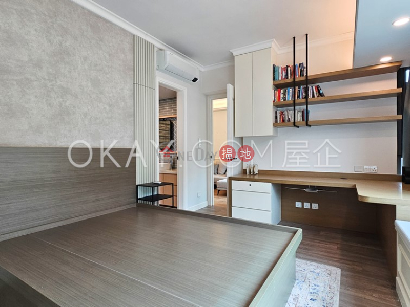HK$ 29,900/ month The Sail At Victoria | Western District, Practical 1 bedroom with balcony | Rental