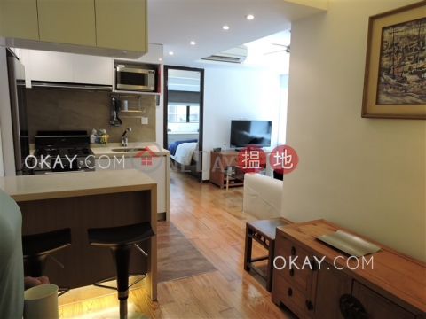 Cozy 1 bedroom in Sheung Wan | For Sale, Rich View Terrace 豪景臺 | Central District (OKAY-S111106)_0