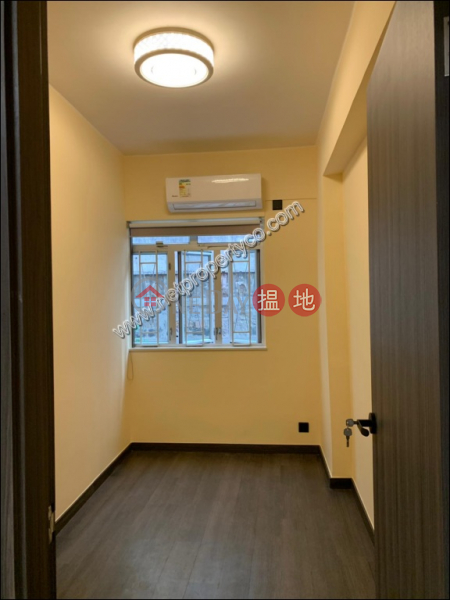 Property Search Hong Kong | OneDay | Residential | Rental Listings | Renovated 2-bedroom apartment in Kennedy Town