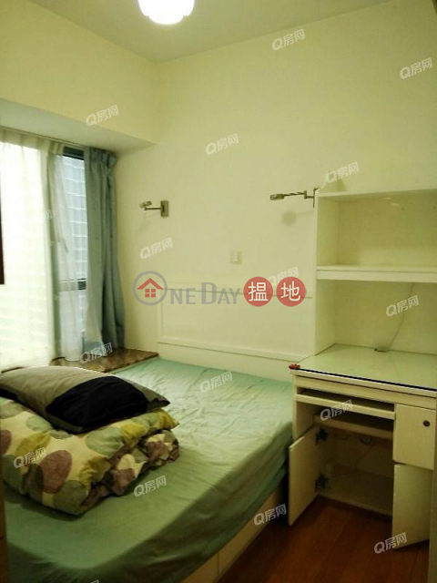 The Victoria Towers | 2 bedroom Mid Floor Flat for Sale | The Victoria Towers 港景峰 _0
