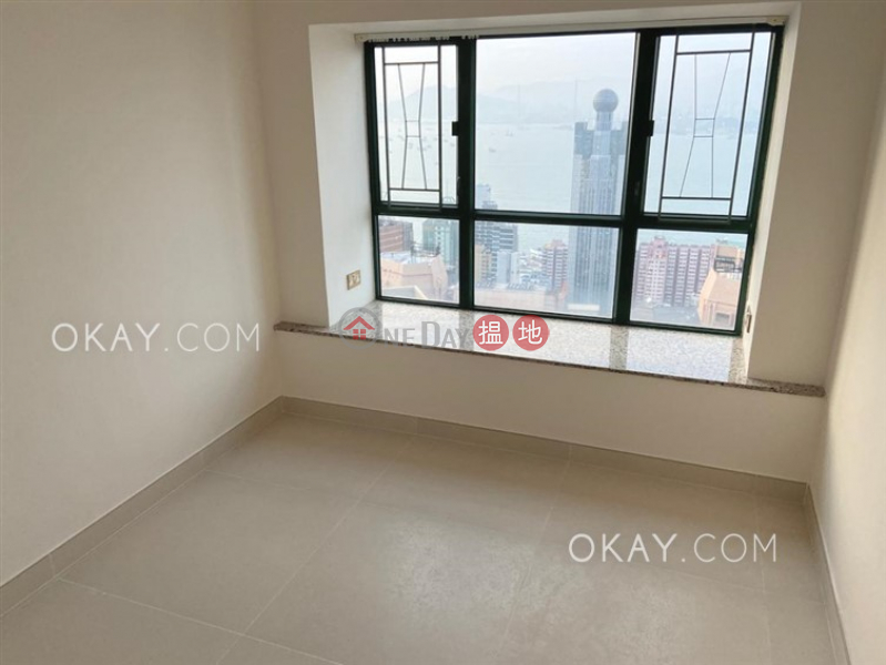 HK$ 42,000/ month | Scholastic Garden Western District | Charming 3 bedroom on high floor with harbour views | Rental