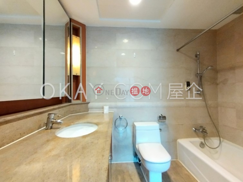 Luxurious 3 bedroom with harbour views | For Sale | Royal Peninsula Block 1 半島豪庭1座 Sales Listings