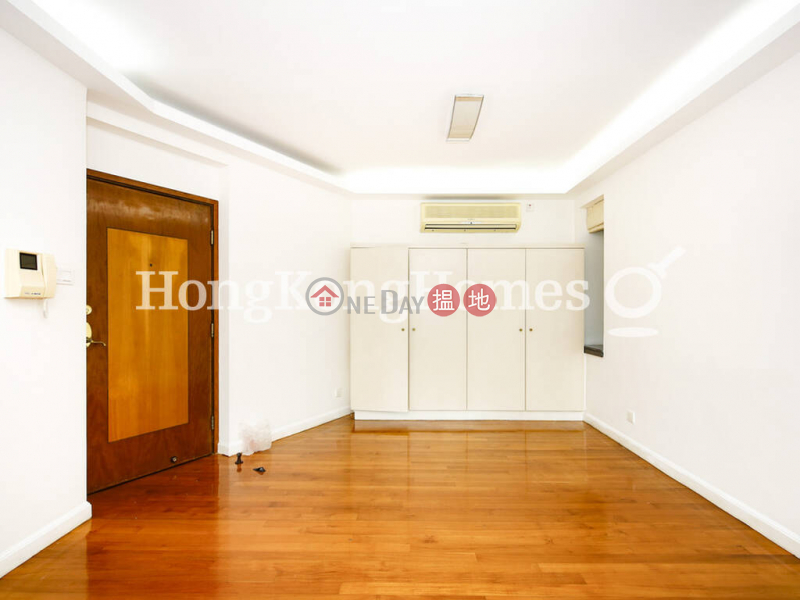 3 Bedroom Family Unit for Rent at Royal Court, 9 Kennedy Road | Wan Chai District, Hong Kong | Rental HK$ 30,000/ month