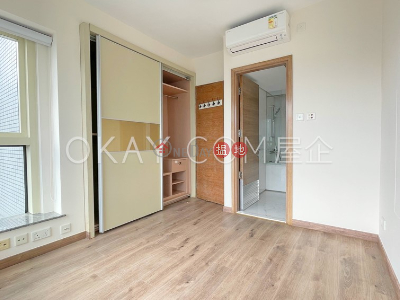 Tasteful 3 bedroom on high floor with balcony | Rental, 108 Hollywood Road | Central District | Hong Kong Rental HK$ 60,000/ month