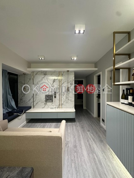 HK$ 28,000/ month | Fairview Height Western District | Tasteful 2 bedroom on high floor | Rental