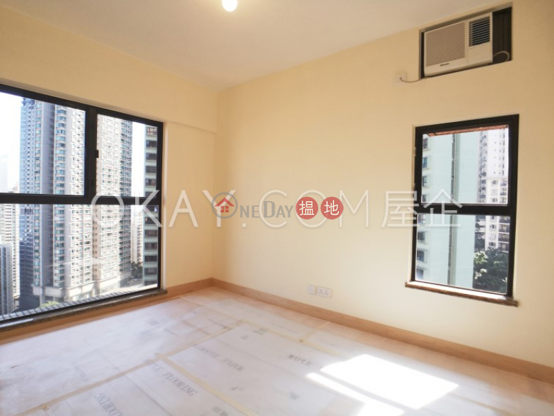 HK$ 33,000/ month, Primrose Court Western District | Luxurious 3 bedroom on high floor | Rental