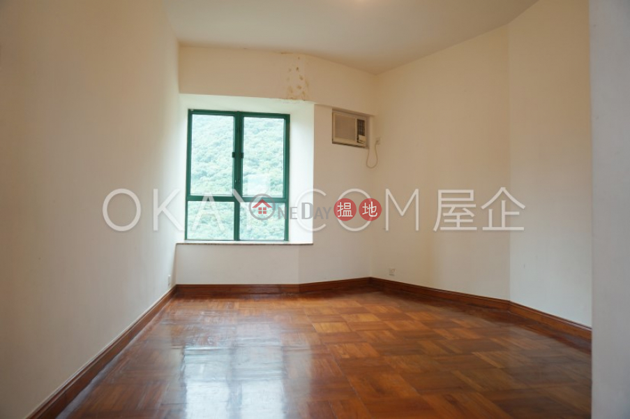 Rare 3 bedroom on high floor with rooftop & terrace | Rental | Hillsborough Court 曉峰閣 Rental Listings