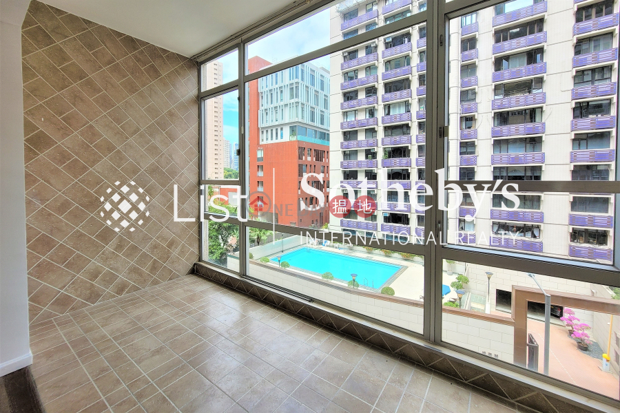 Property for Rent at Donnell Court No. 50A with 3 Bedrooms | Donnell Court No. 50A 端納大廈 50A號 Rental Listings