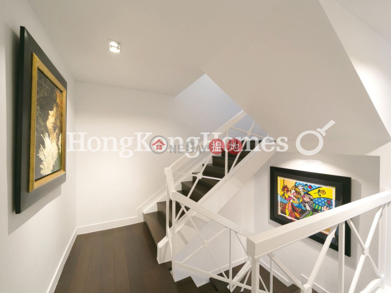 HK$ 198,000/ month Strawberry Hill, Central District 3 Bedroom Family Unit for Rent at Strawberry Hill