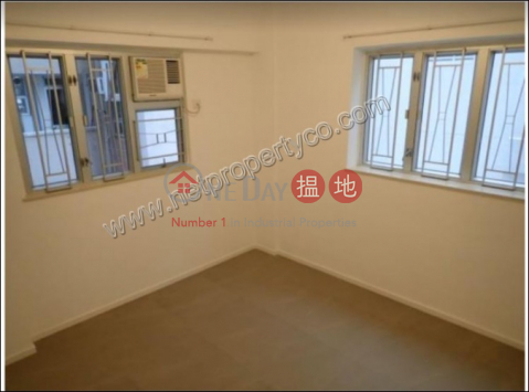 Nice and spacious apartment for Lease, Haywood Mansion 海華大廈 | Wan Chai District (A055182)_0