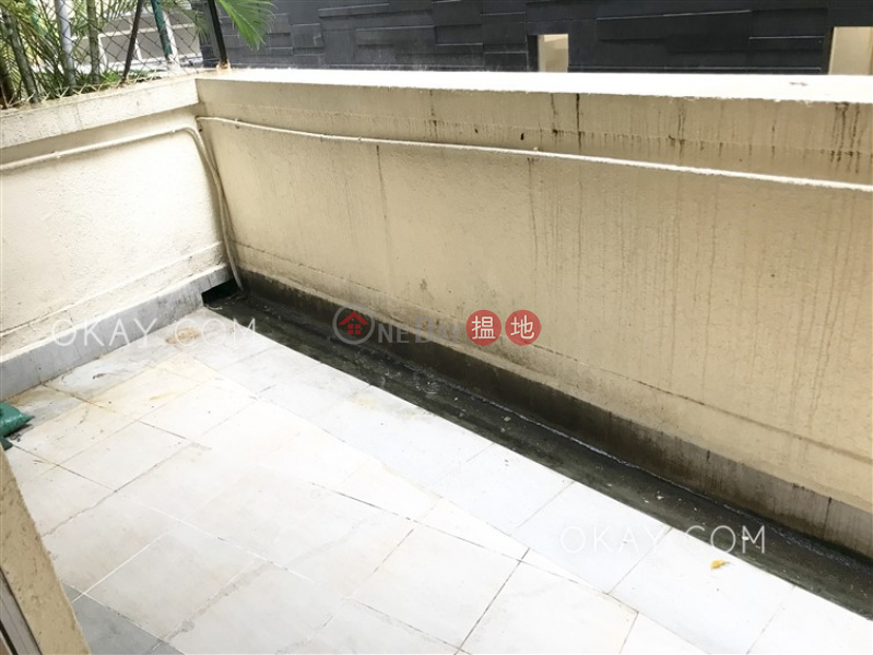 Intimate 2 bedroom with balcony | Rental 52 Robinson Road | Western District Hong Kong Rental | HK$ 30,000/ month