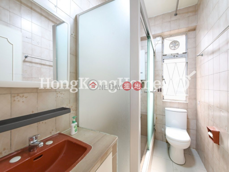 3 Bedroom Family Unit for Rent at Kenyon Court 46A-50 Bonham Road | Western District Hong Kong | Rental | HK$ 30,000/ month