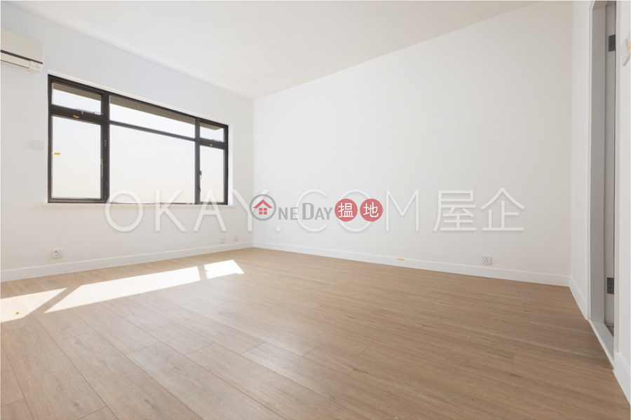 HK$ 95,000/ month Repulse Bay Apartments, Southern District, Efficient 3 bedroom on high floor with balcony | Rental