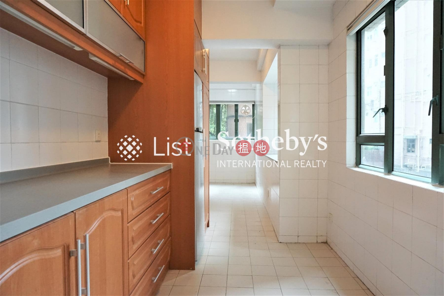 HK$ 61,000/ month Monmouth Villa Wan Chai District Property for Rent at Monmouth Villa with 3 Bedrooms