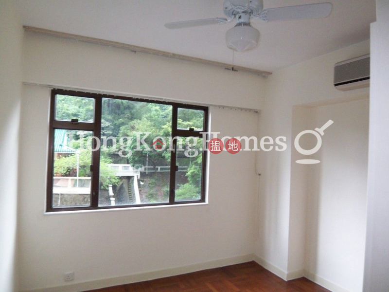 Property Search Hong Kong | OneDay | Residential | Rental Listings | 3 Bedroom Family Unit for Rent at Realty Gardens
