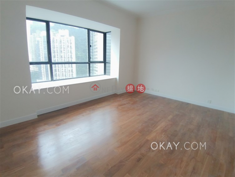 HK$ 92,000/ month | Dynasty Court Central District | Rare 3 bedroom with parking | Rental
