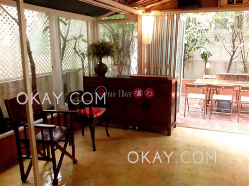 Charming 2 bedroom with terrace | Rental, Cactus Mansion 加達樓 Rental Listings | Wan Chai District (OKAY-R288036)