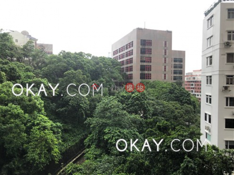 Popular 3 bedroom with balcony & parking | For Sale | Kingsford Height 瓊峰臺 Sales Listings
