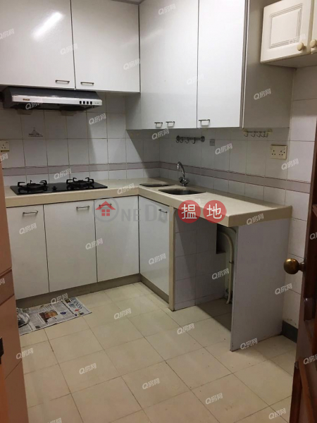 HK$ 30,000/ month South Horizons Phase 4, Eaton Court Block 26, Southern District, South Horizons Phase 4, Eaton Court Block 26 | 4 bedroom Mid Floor Flat for Rent