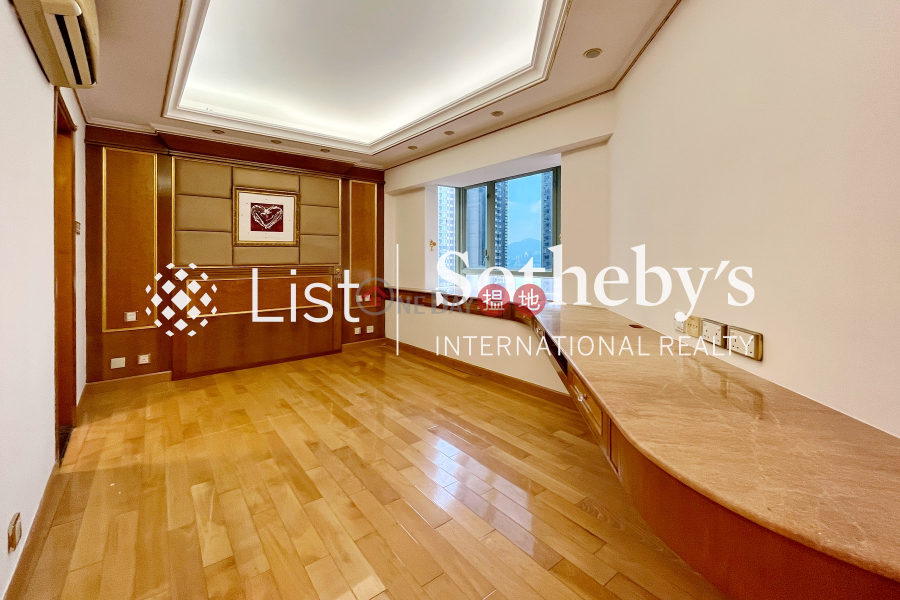 Property for Rent at Seymour Place with 3 Bedrooms | 60 Robinson Road | Western District Hong Kong | Rental | HK$ 30,000/ month